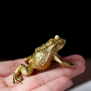 Three-Legged Pure Copper Lucky Brass Golden Toad Figurine - Wealth & Prosperity Charm for Home and Office Feng Shui Decor